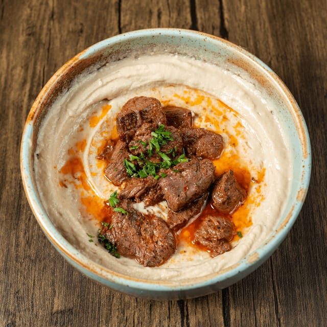 Hummus Special with Sautéed Beef.